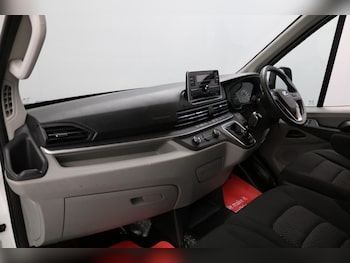 Used Maxus Deliver 9 2022 for sale - 76453997: Photo