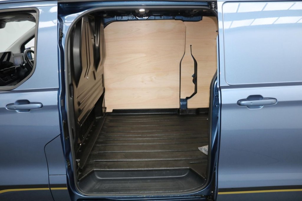 Used Ford Transit Custom 2024 for sale - 76582059: Photo 11