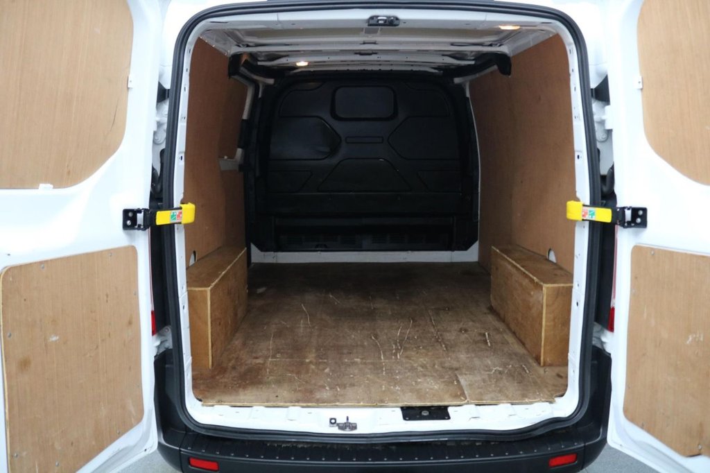 Used Ford Transit Custom 2021 for sale - 77177930: Photo 17