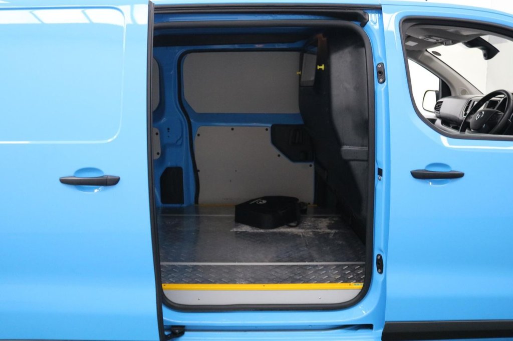 Used Vauxhall Vivaro 2022 for sale - 77826654: Photo 16