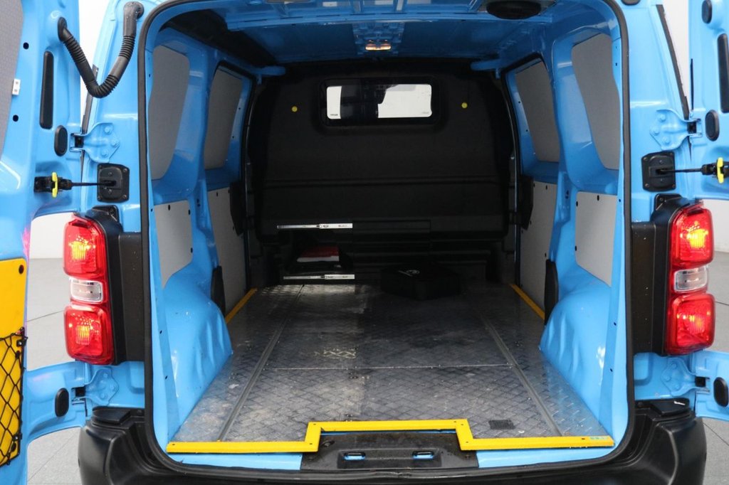 Used Vauxhall Vivaro 2022 for sale - 77826654: Photo 20