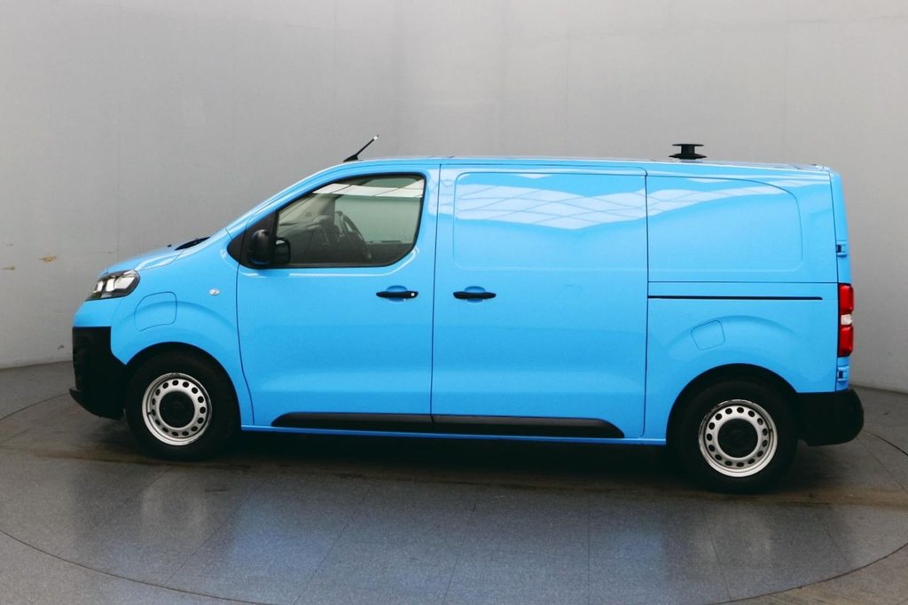 Used Vauxhall Vivaro 2022 for sale - 77826654: Photo 7