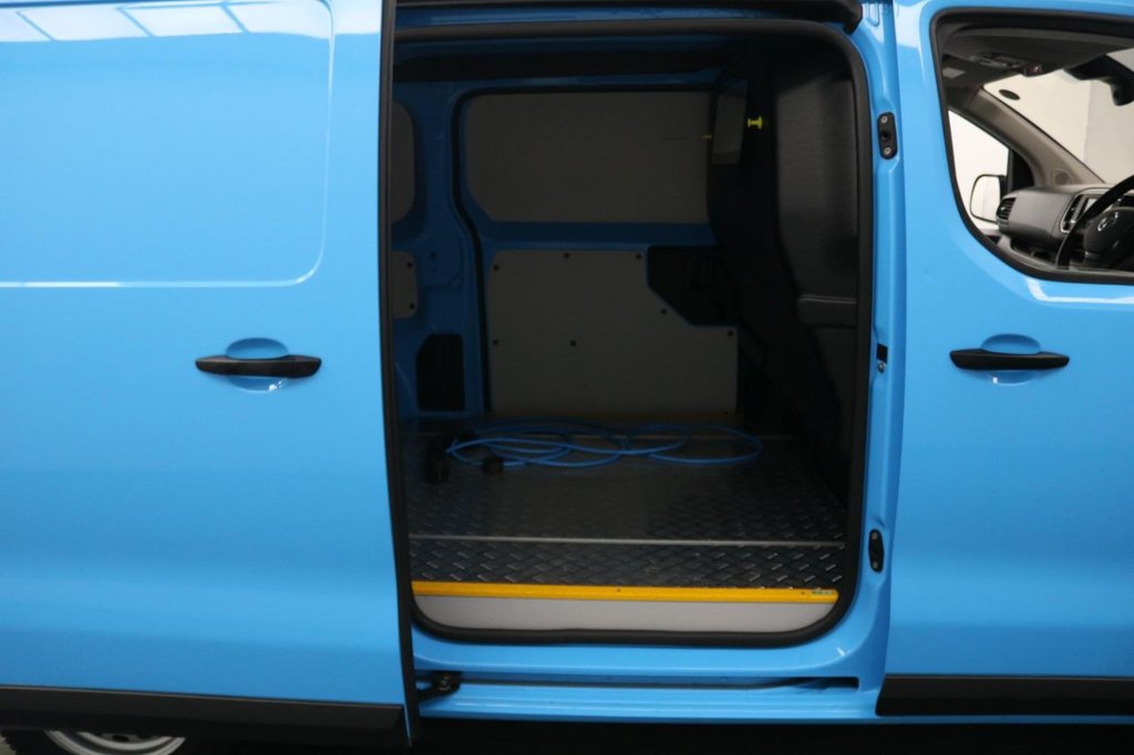 Used Vauxhall Vivaro 2022 for sale - 77692613: Photo 17