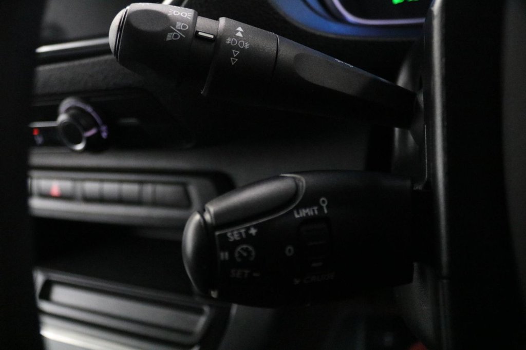 Used Vauxhall Vivaro 2022 for sale - 77692613: Photo 37