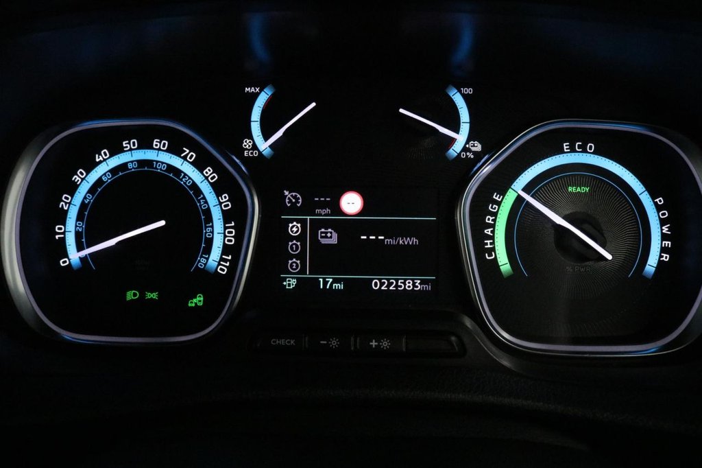 Used Vauxhall Vivaro 2022 for sale - 77692613: Photo 42