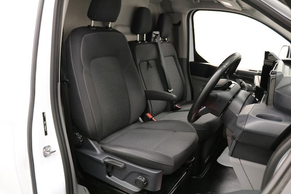 Used Ford Transit Custom 2024 for sale - 75498610: Photo 26