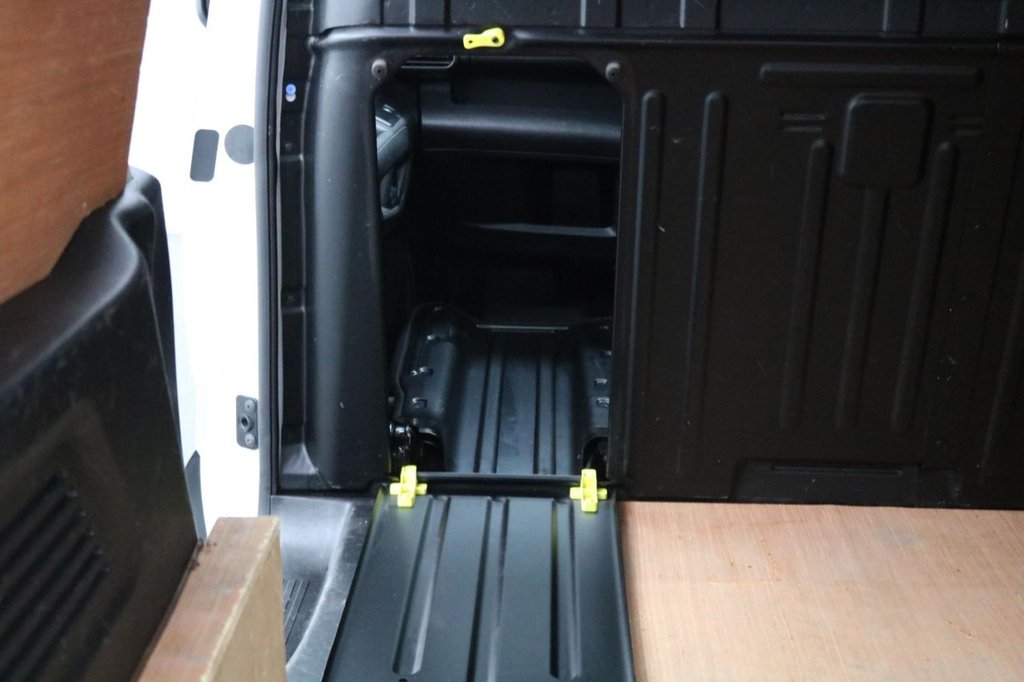 Used Peugeot Partner 2022 for sale - 77755242: Photo 17