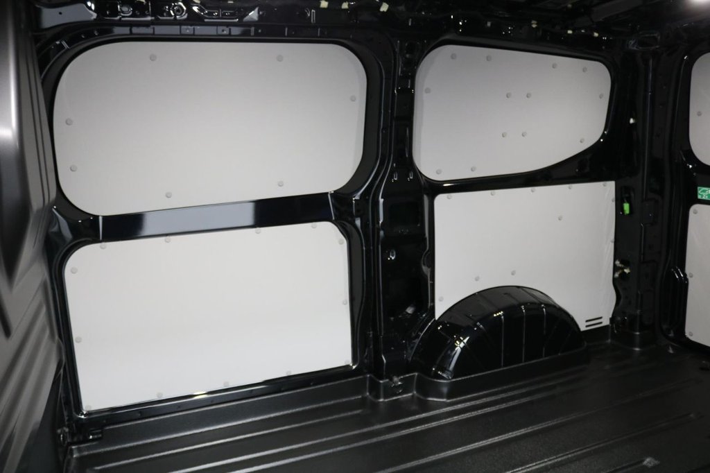 Used Ford E-Transit 2024 for sale - 76241352: Photo 13