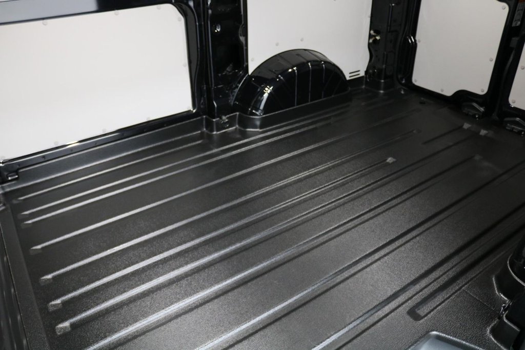 Used Ford E-Transit 2024 for sale - 76241352: Photo 14