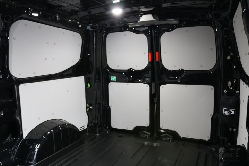 Used Ford E-Transit 2024 for sale - 76241352: Photo 17