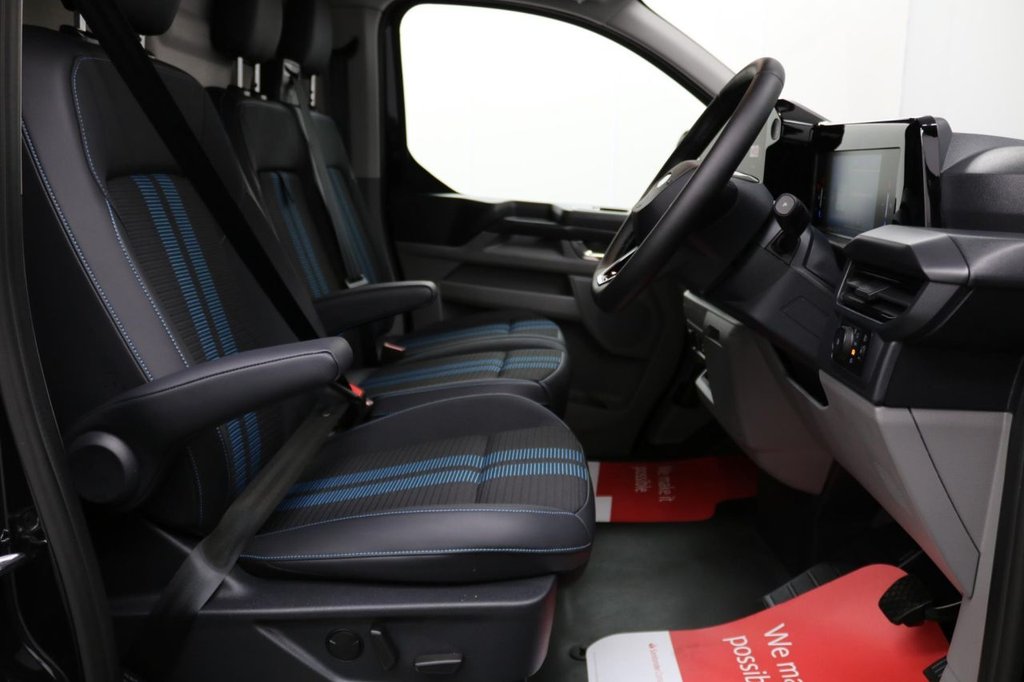 Used Ford E-Transit 2024 for sale - 76241352: Photo 23