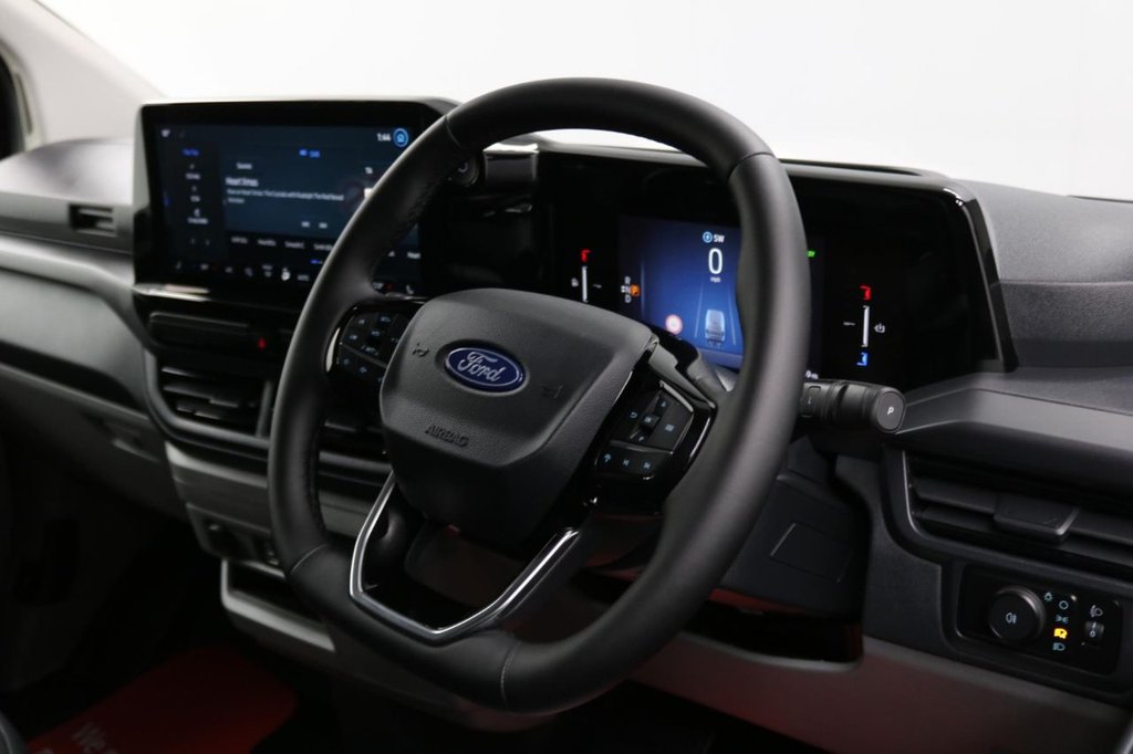 Used Ford E-Transit 2024 for sale - 76241352: Photo 32