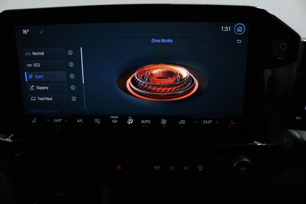 Used Ford E-Transit 2024 for sale - 76241352: Photo 50