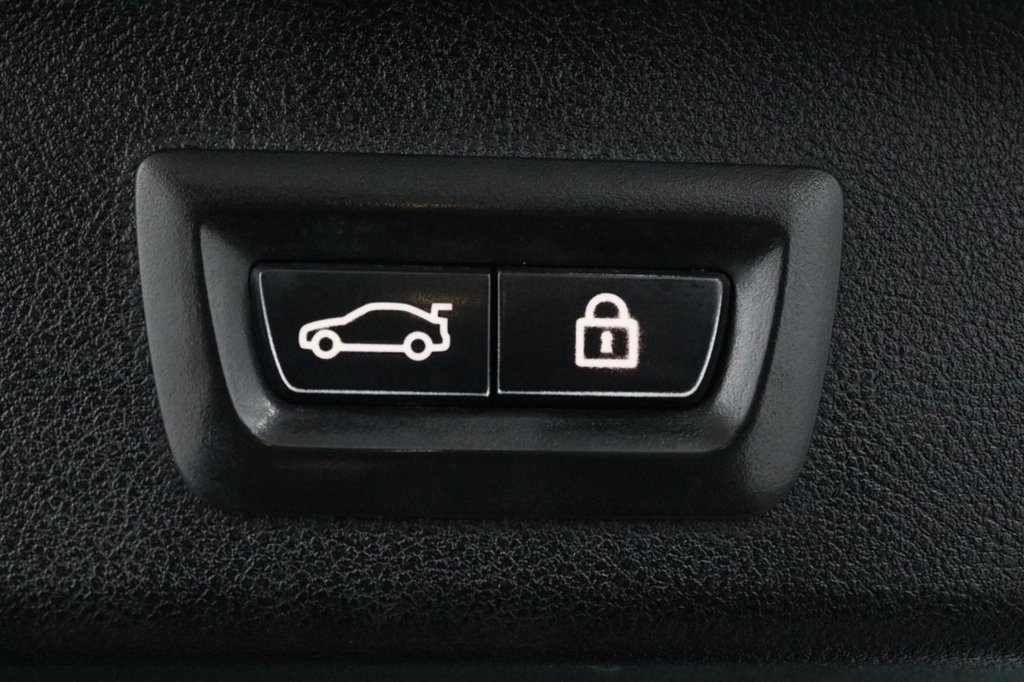 Used BMW 5 Series 2017 for sale - 76372466: Photo 13