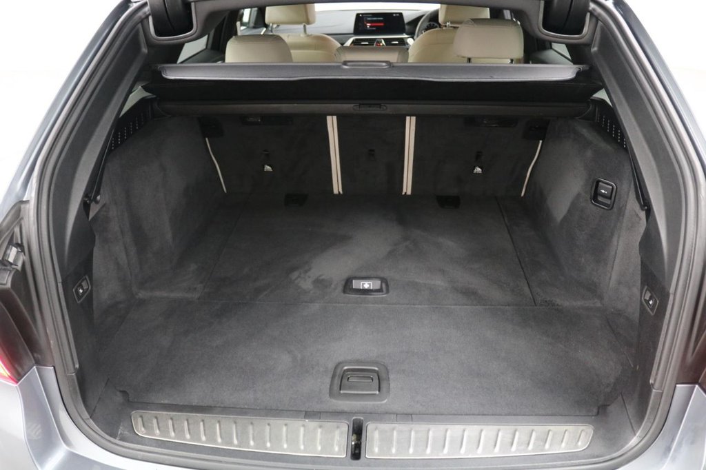 Used BMW 5 Series 2017 for sale - 76372466: Photo 14