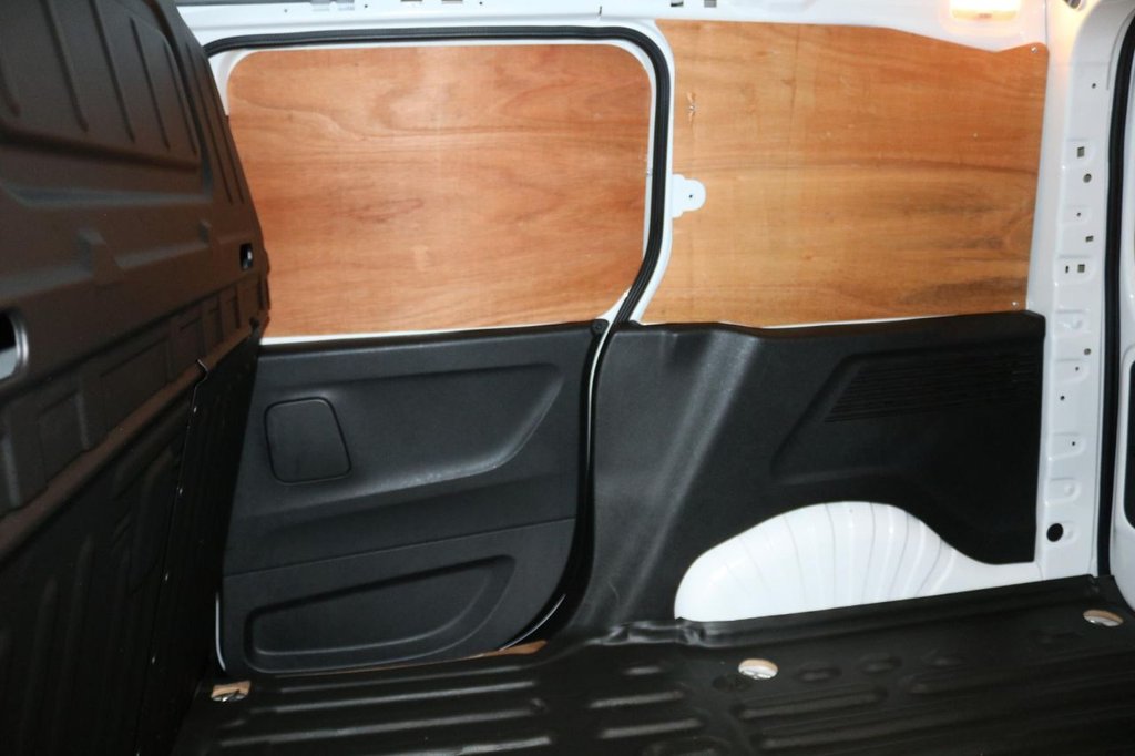 Used Toyota ProAce 2022 for sale - 76509794: Photo 13