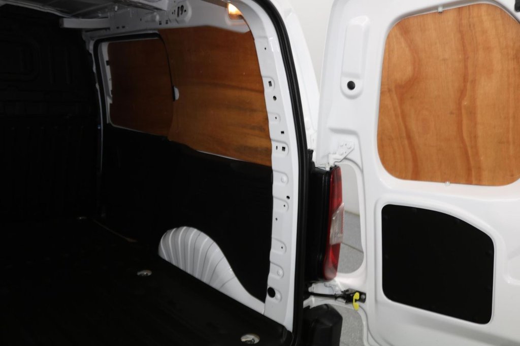 Used Toyota ProAce 2022 for sale - 76509794: Photo 19