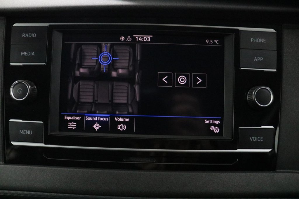 Used Volkswagen Transporter 2024 for sale - 76977500: Photo 50