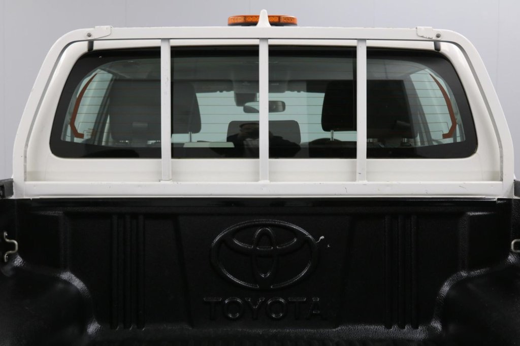 Used Toyota Hilux 2022 for sale - 76552032: Photo 13