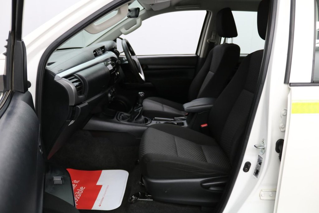 Used Toyota Hilux 2022 for sale - 76552032: Photo 17