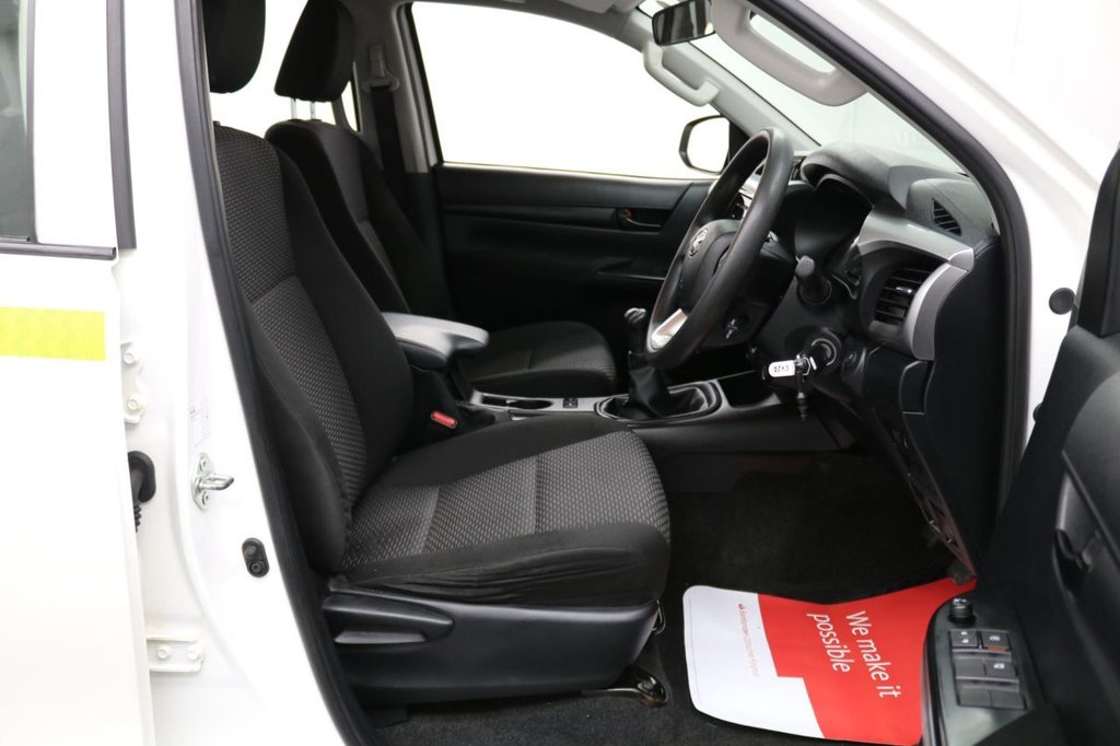 Used Toyota Hilux 2022 for sale - 76552032: Photo 21
