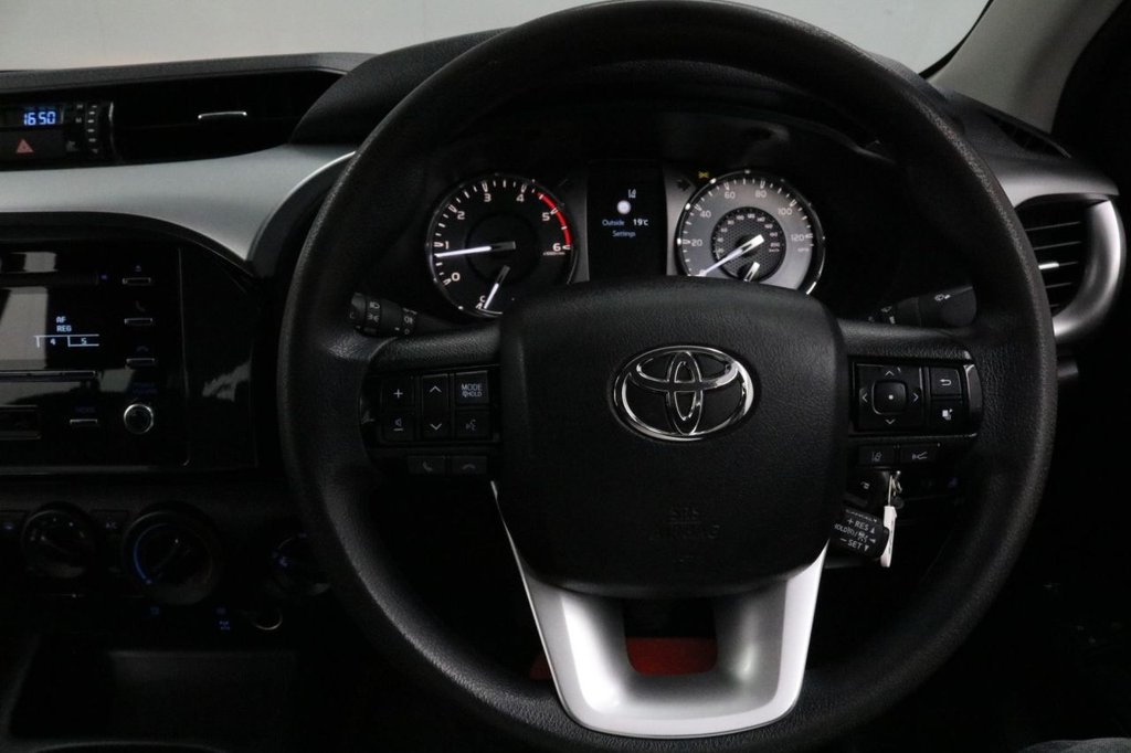 Used Toyota Hilux 2022 for sale - 76552032: Photo 28