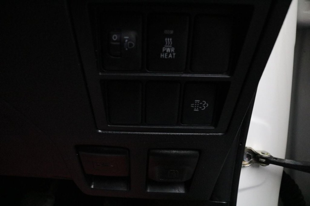 Used Toyota Hilux 2022 for sale - 76552032: Photo 47