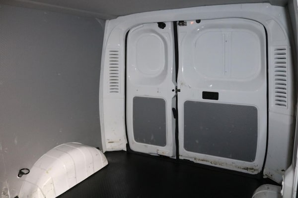 Used Maxus eDeliver 3 2021 for sale - 76261353: Photo 12