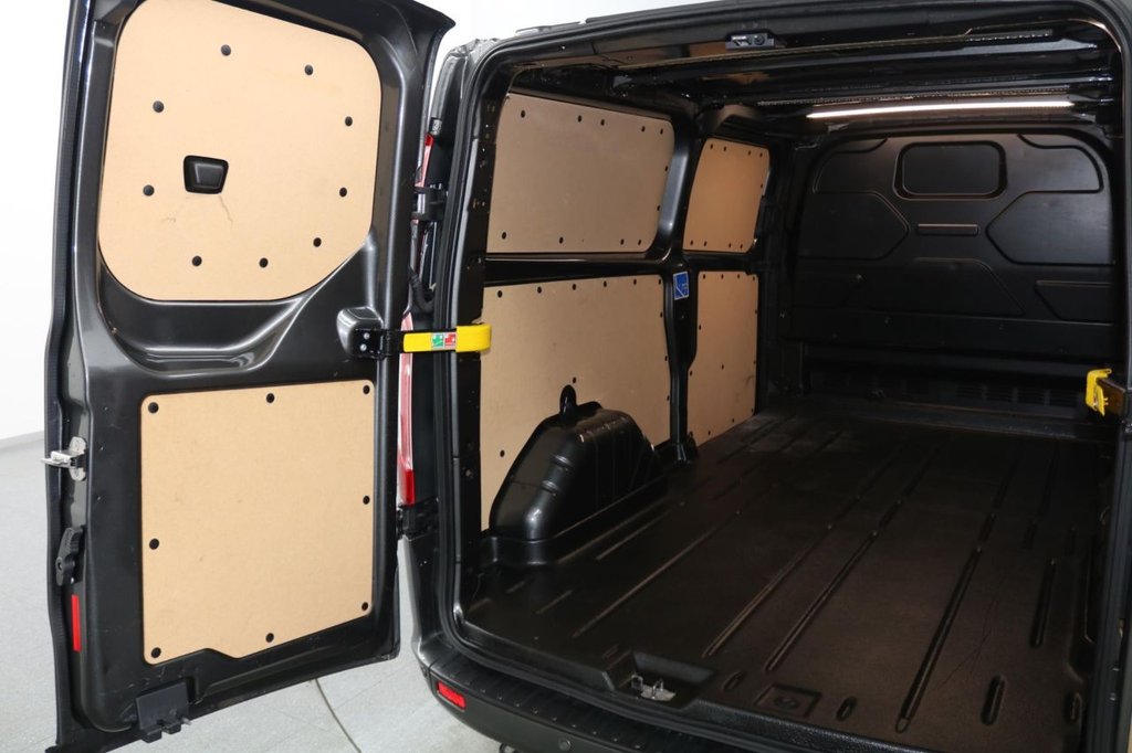 Used Ford Transit Custom 2023 for sale - 76623390: Photo 17