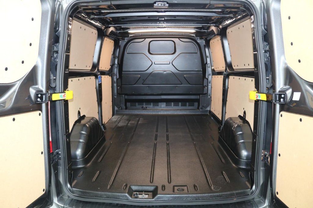 Used Ford Transit Custom 2023 for sale - 76623390: Photo 18