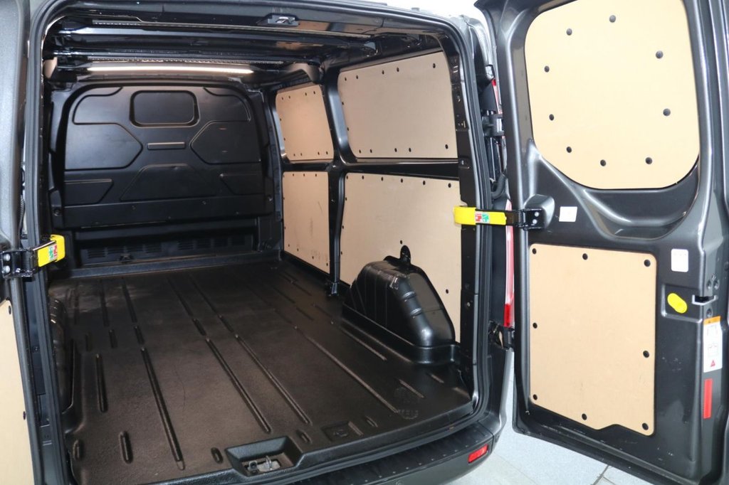Used Ford Transit Custom 2023 for sale - 76623390: Photo 19
