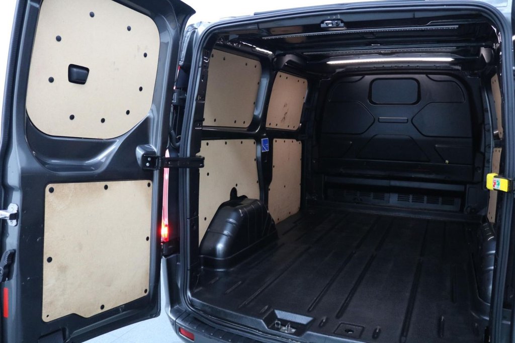 Used Ford Transit Custom 2023 for sale - 77153114: Photo 17