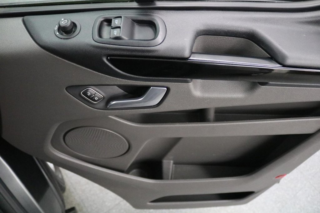Used Ford Transit Custom 2023 for sale - 77153114: Photo 42