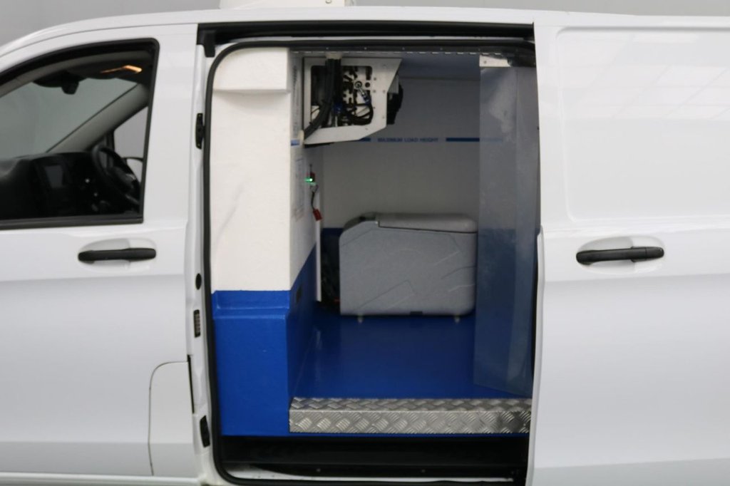 Used Mercedes-Benz Vito 2021 for sale - 77666897: Photo 15