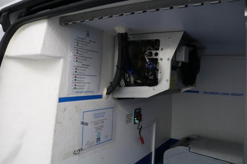 Used Mercedes-Benz Vito 2021 for sale - 77666897: Photo 17