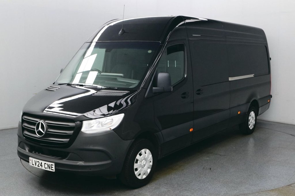 Used Mercedes-Benz Sprinter 2024 for sale - 76768331: Photo 1