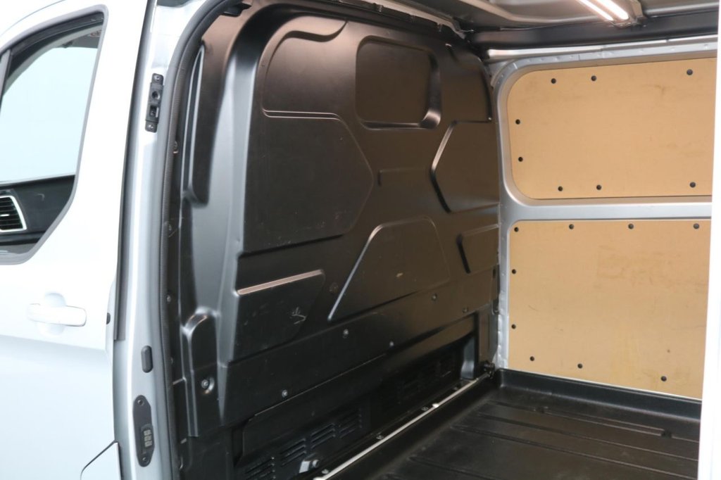 Used Ford Transit Custom 2023 for sale - 78124102: Photo 17