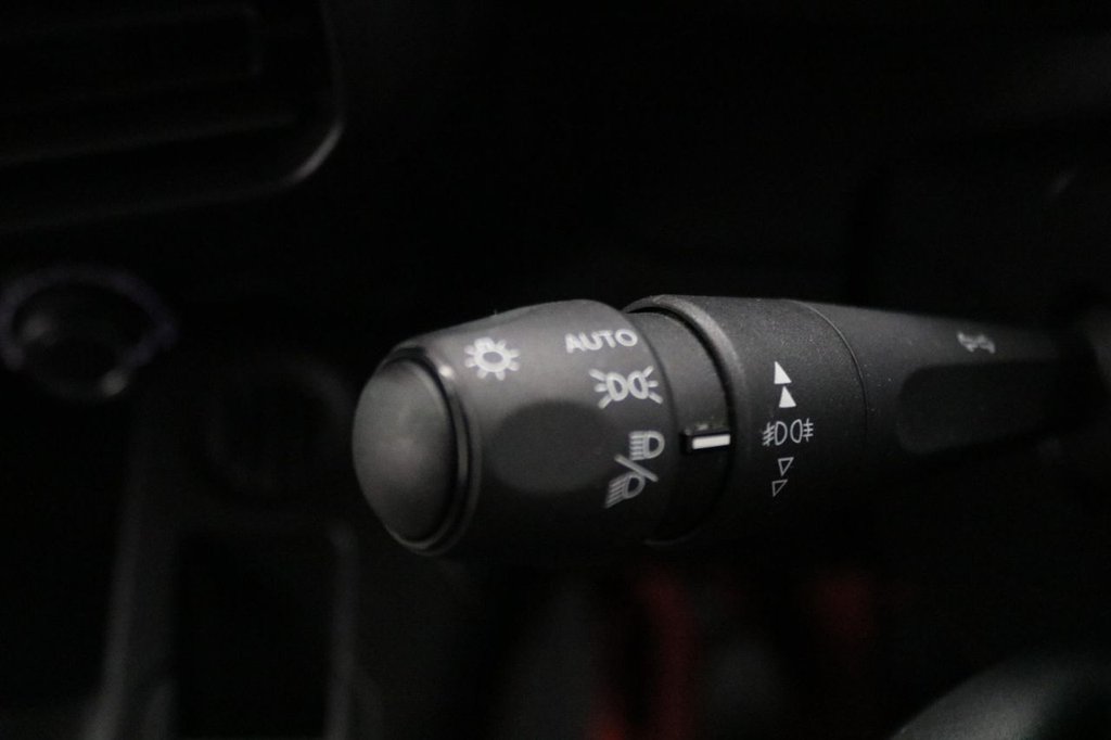 Used Peugeot Partner 2022 for sale - 77157769: Photo 32