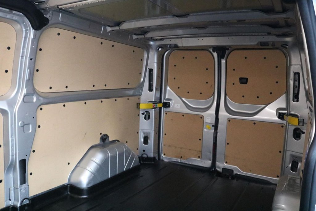 Used Ford Transit Custom 2023 for sale - 77256091: Photo 16