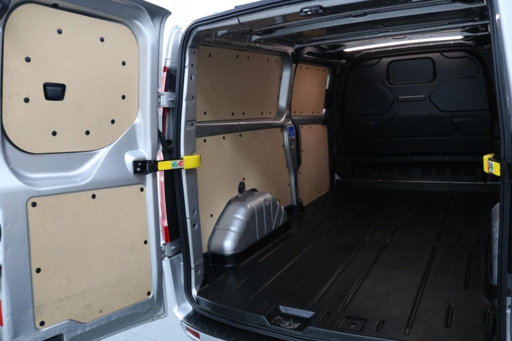 Used Ford Transit Custom 2023 for sale - 77256091: Photo 17