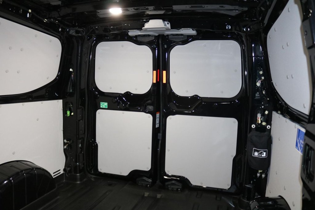 Used Ford E-Transit 2024 for sale - 76406233: Photo 15