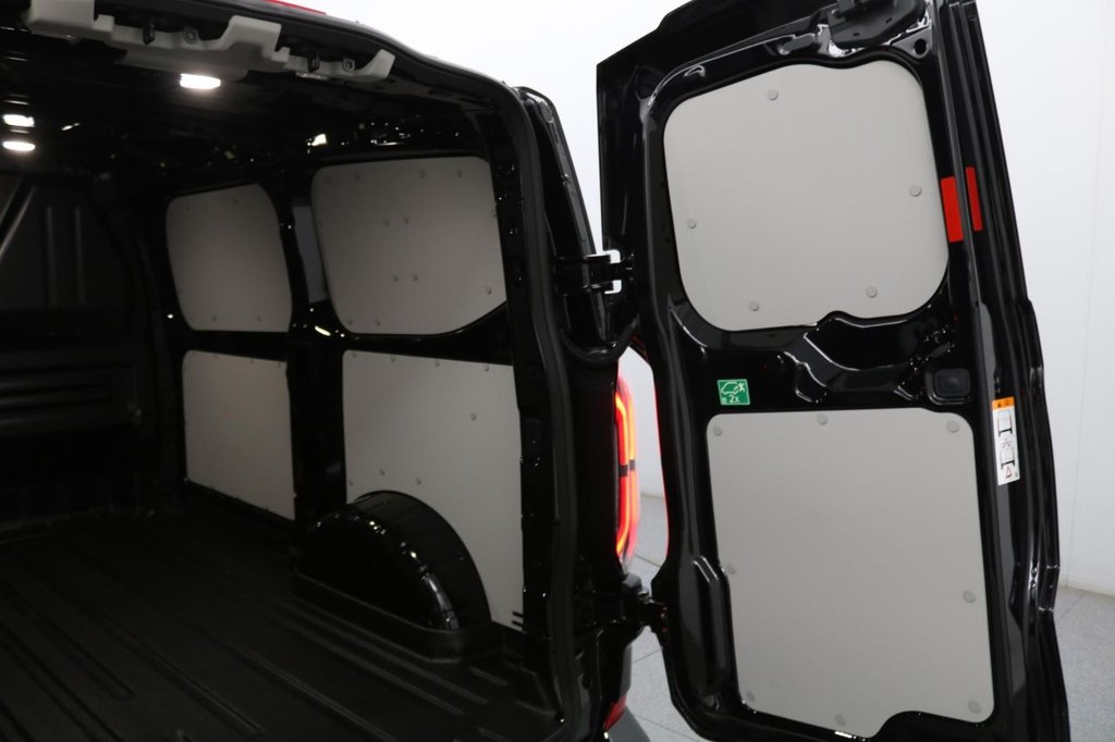 Used Ford E-Transit 2024 for sale - 76406233: Photo 18