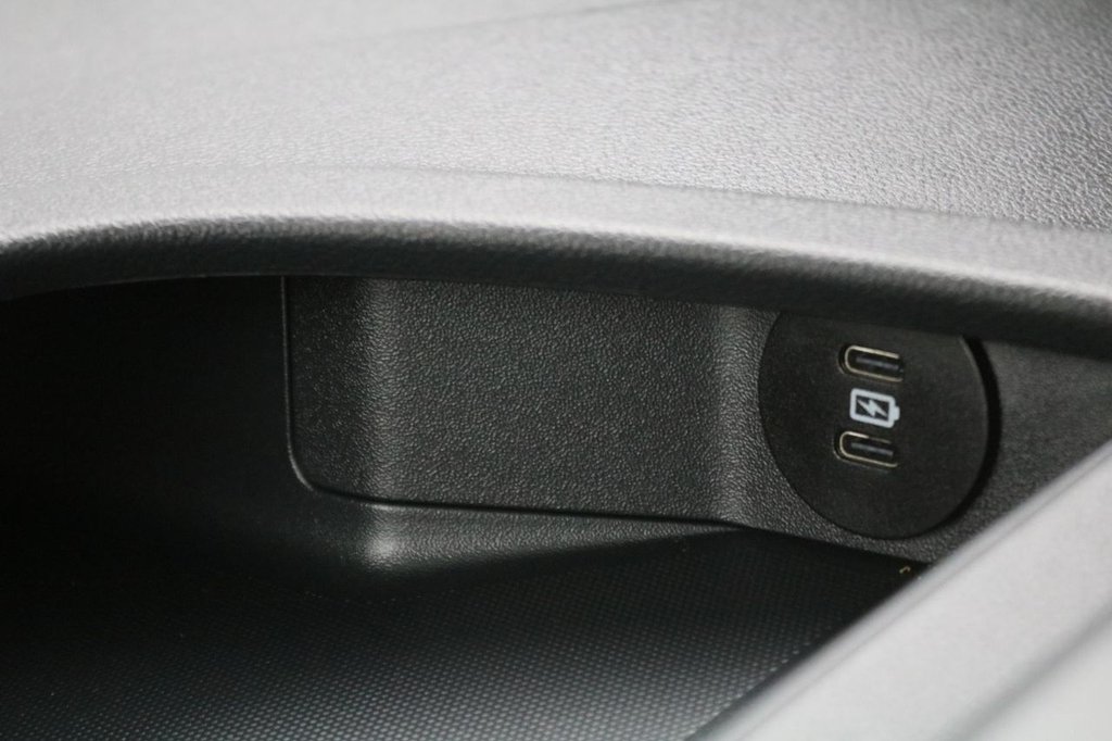 Used Ford E-Transit 2024 for sale - 76406233: Photo 35