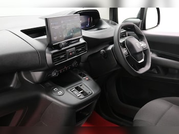 Used Peugeot Partner 2024 for sale - 76698397: Photo