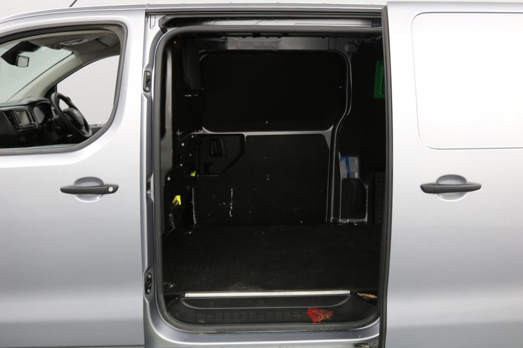 Used Toyota ProAce 2022 for sale - 77879406: Photo 15