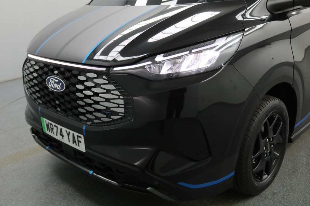 Used Ford Transit Custom 2024 for sale - 76500994: Photo 2