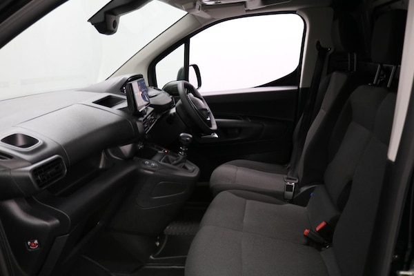 Used Peugeot Partner 2024 for sale - 76202616: Photo 31