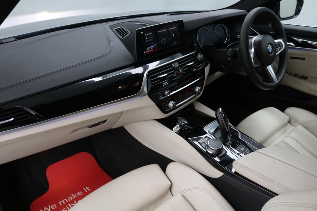 Used BMW 5 Series 2017 for sale - 76527240: Photo 2