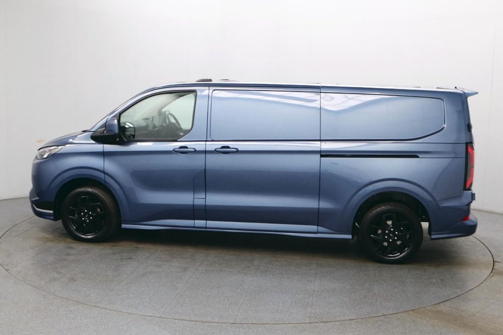 Used Ford Transit Custom 2024 for sale - 76132197: Photo 2