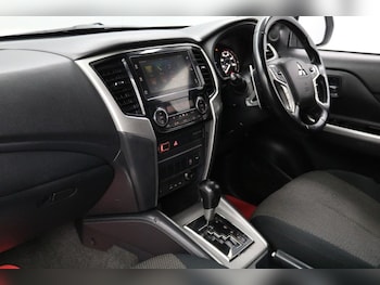 Used Mitsubishi L200 2020 for sale - 76900453: Photo